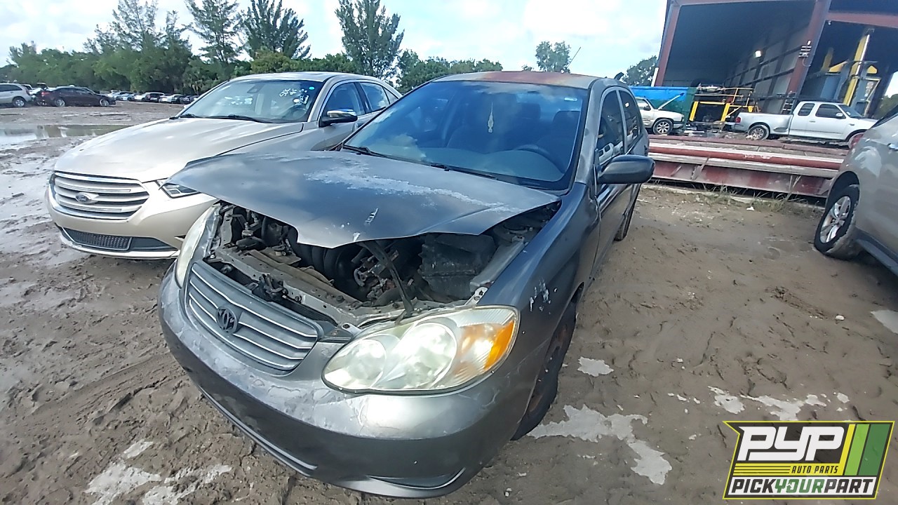 2004 TOYOTA COROLLA partes disponibles