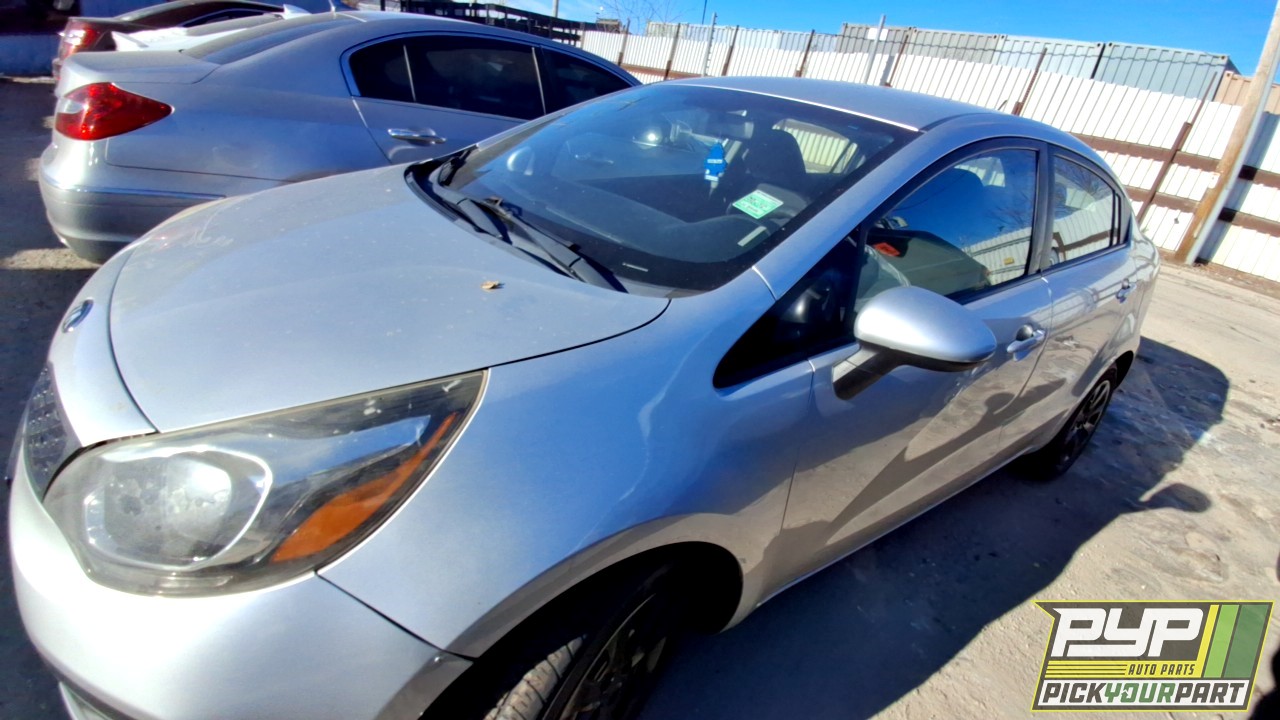 2012 KIA RIO partes disponibles