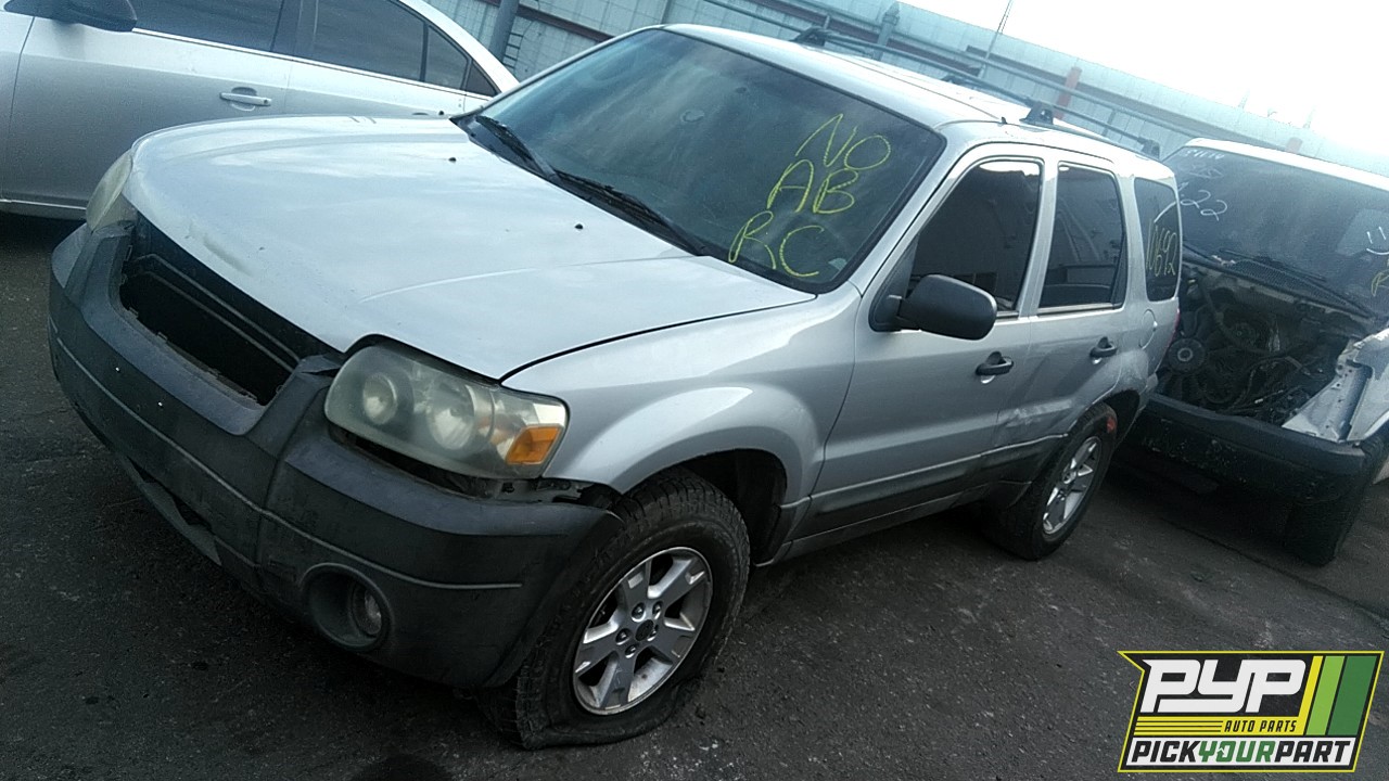2005 FORD ESCAPE available for parts