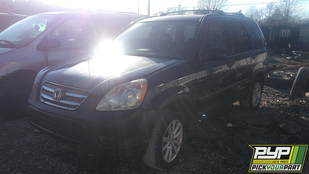 2005 HONDA CR-V available for parts