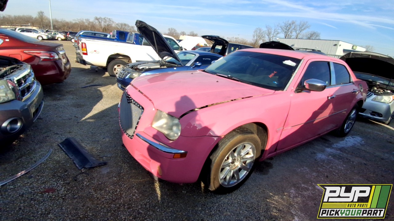2006 CHRYSLER 300 available for parts