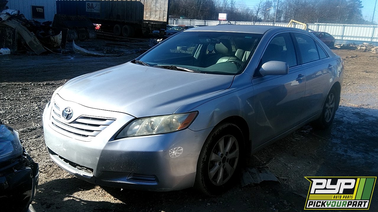 2008 TOYOTA CAMRY partes disponibles