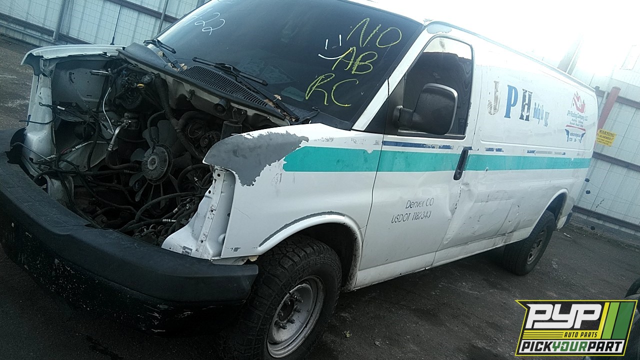 2012 CHEVROLET EXPRESS 2500 partes disponibles