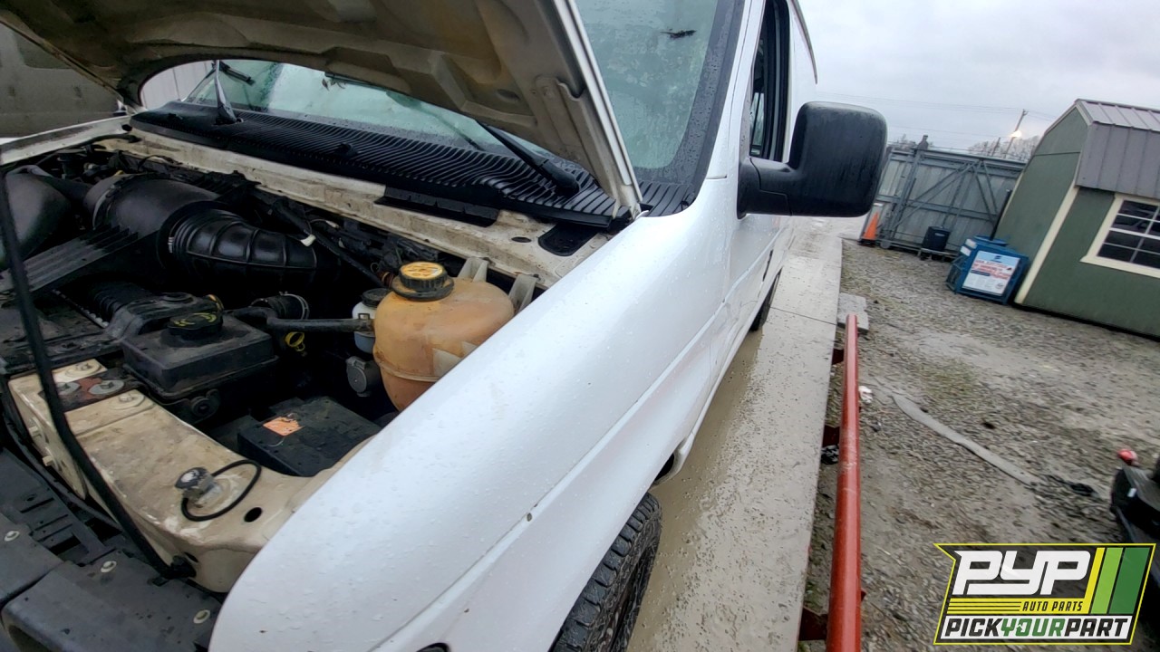 2003 FORD E-250 partes disponibles