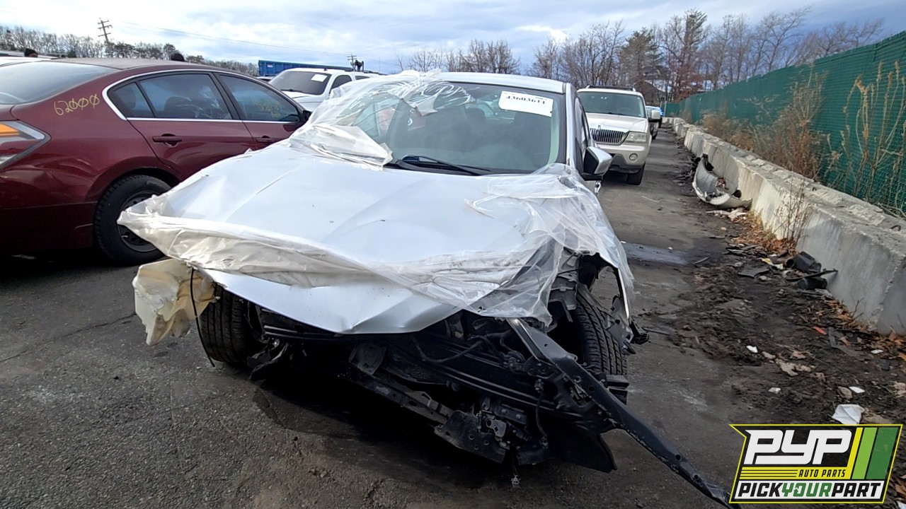 2019 NISSAN SENTRA partes disponibles