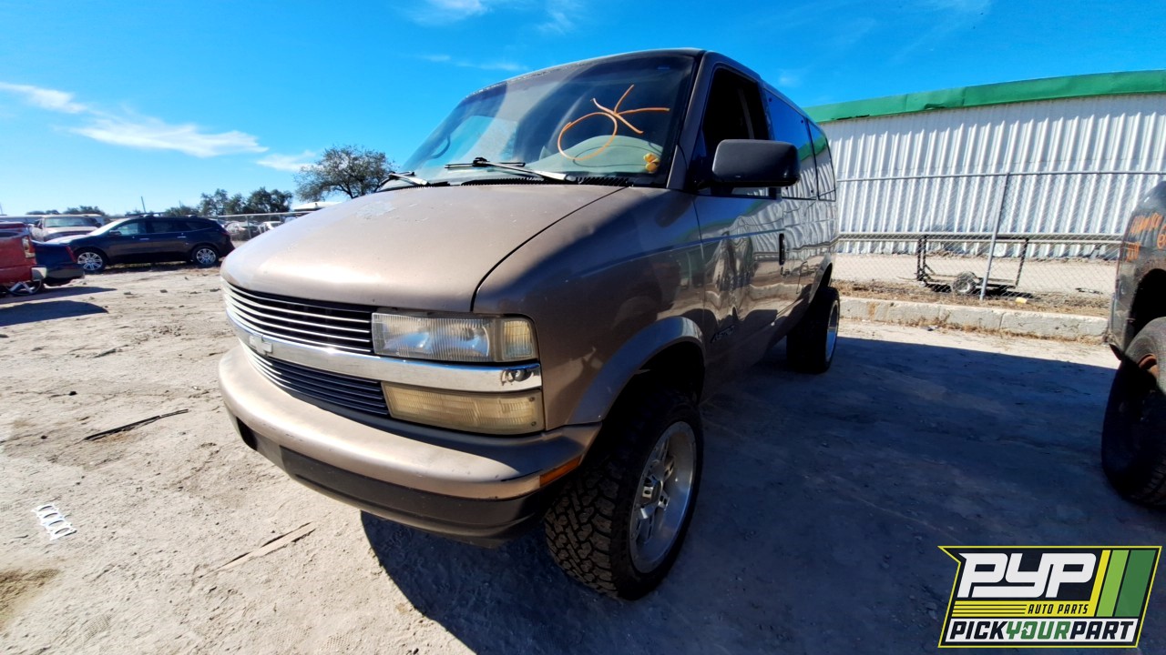 2000 CHEVROLET ASTRO available for parts