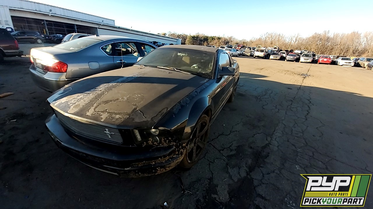 2006 FORD MUSTANG available for parts