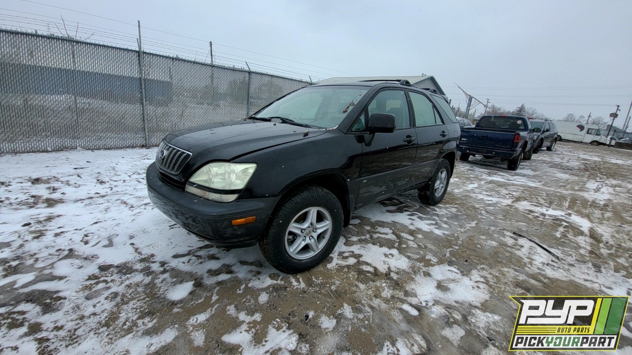 2002 LEXUS RX300 partes disponibles