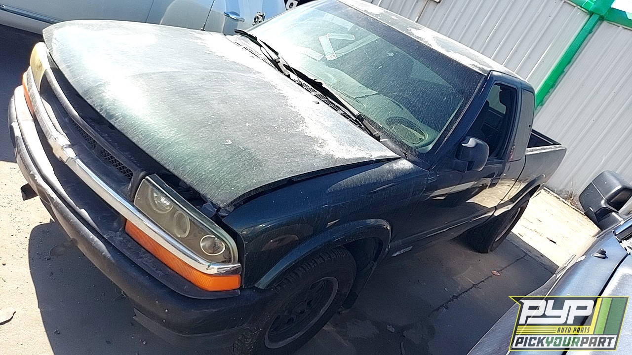 2002 CHEVROLET S10 available for parts