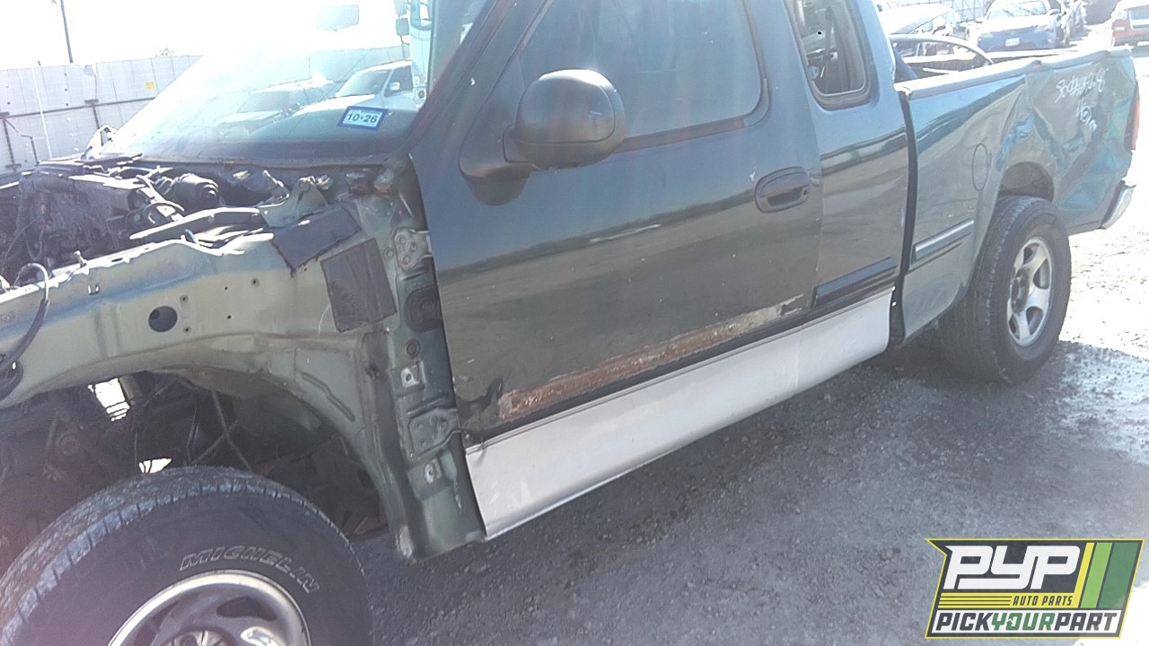 2003 FORD F-150 partes disponibles