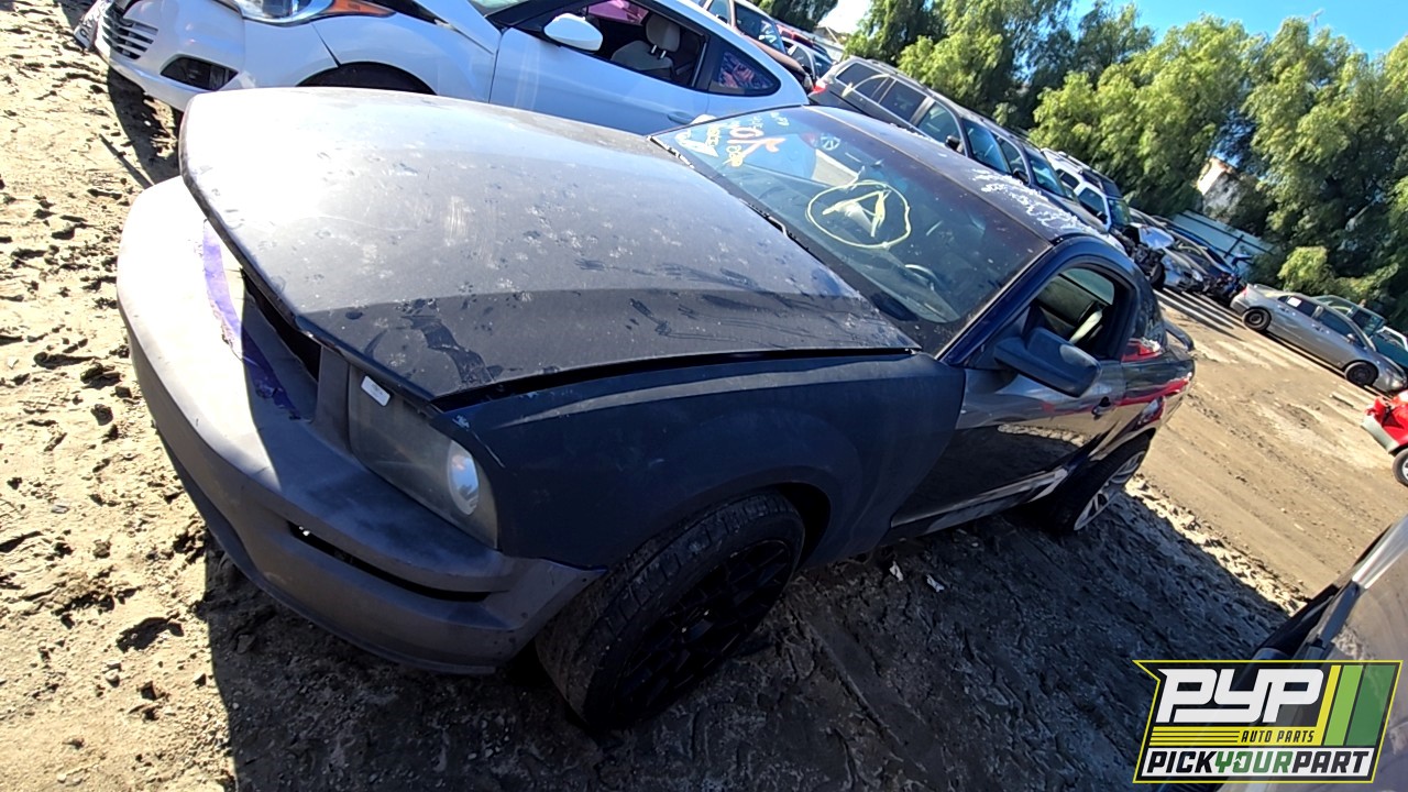 2006 FORD MUSTANG available for parts