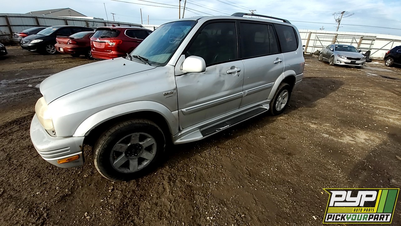 2002 SUZUKI XL-7 partes disponibles