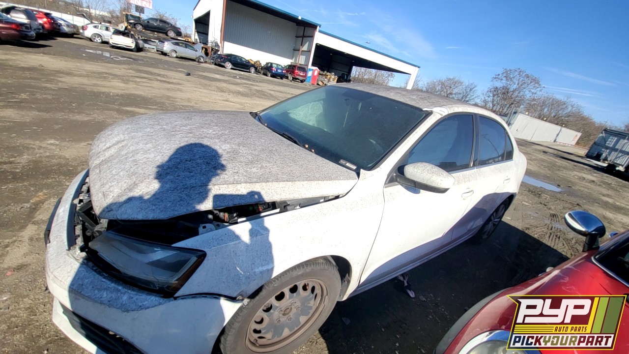 2017 VOLKSWAGEN JETTA partes disponibles