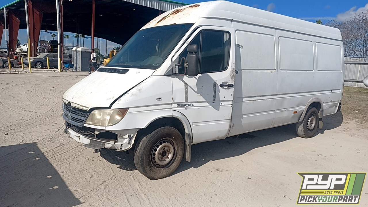 2004 DODGE SPRINTER 2500 partes disponibles
