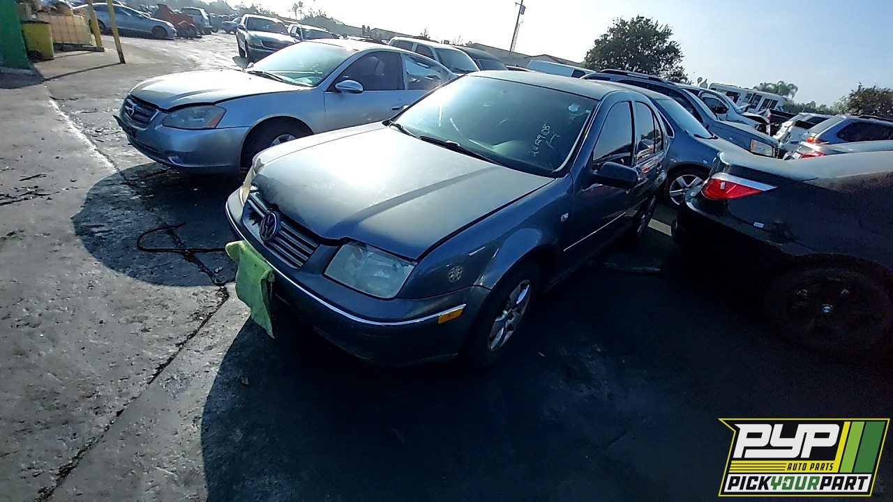 2004 VOLKSWAGEN JETTA partes disponibles