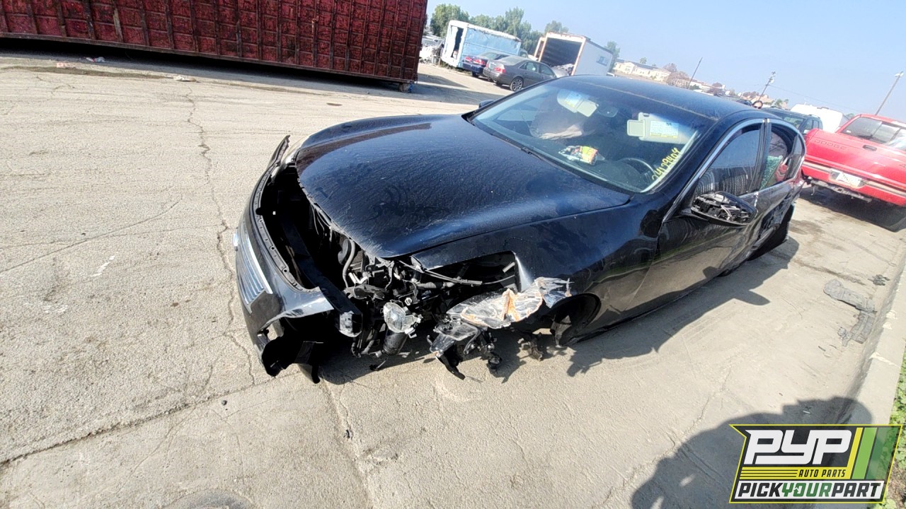 2011 INFINITI G37 partes disponibles