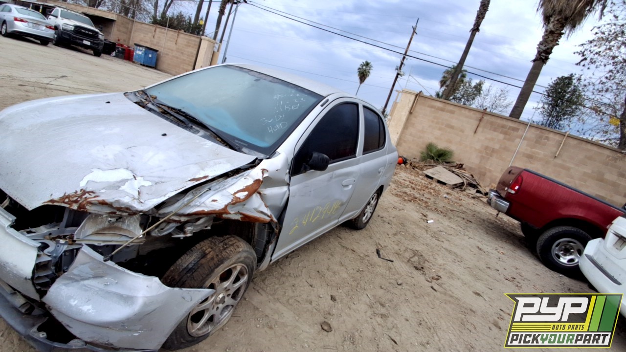 2001 TOYOTA ECHO partes disponibles