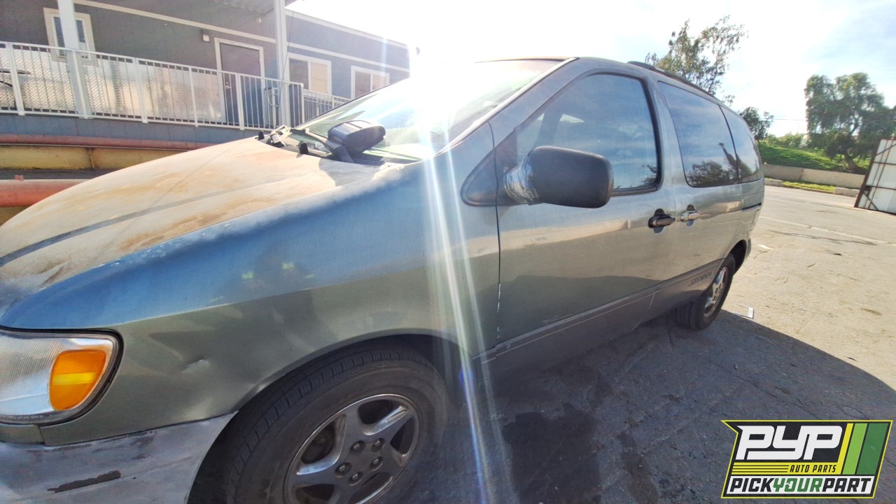 2000 TOYOTA SIENNA partes disponibles