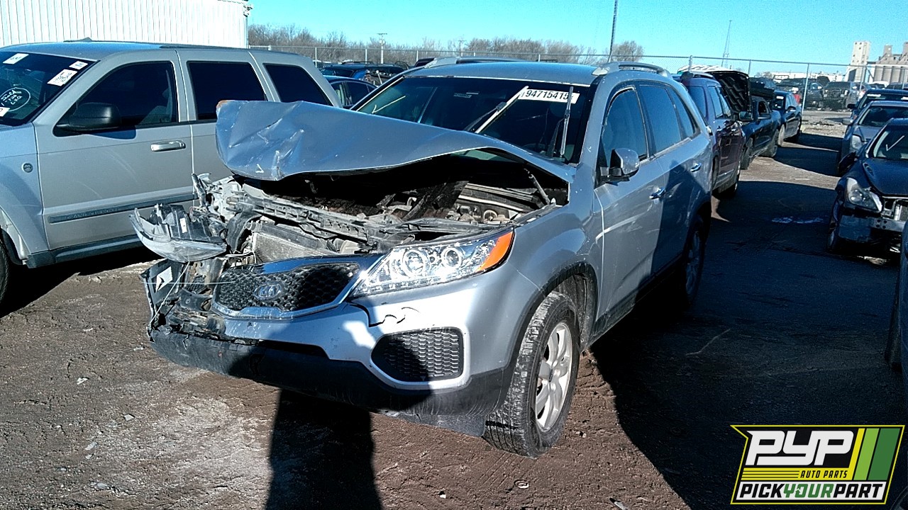 2012 KIA SORENTO available for parts