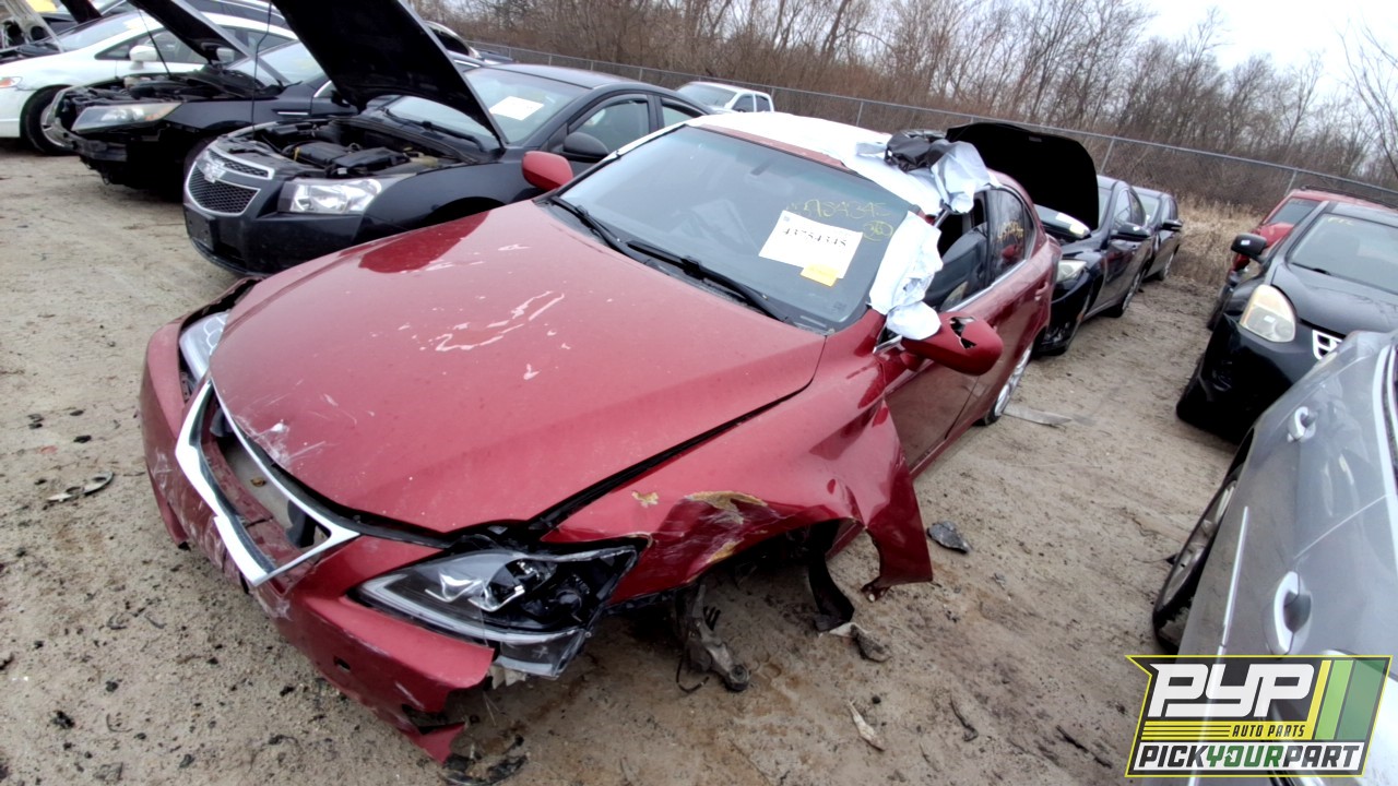 2008 LEXUS IS250 partes disponibles