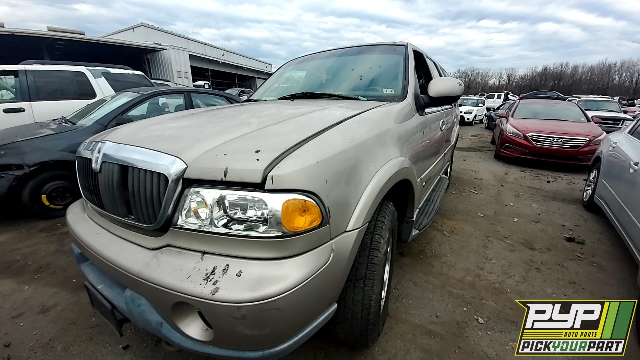 2000 LINCOLN NAVIGATOR available for parts