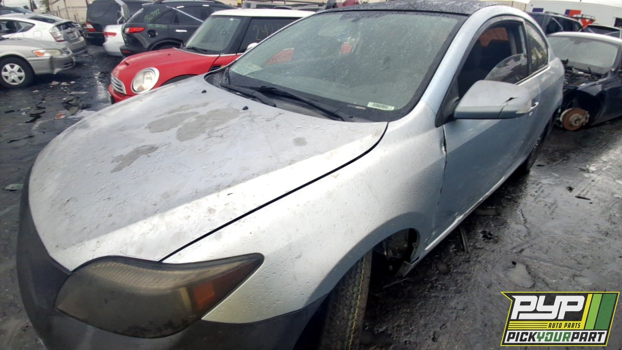 2006 SCION TC partes disponibles