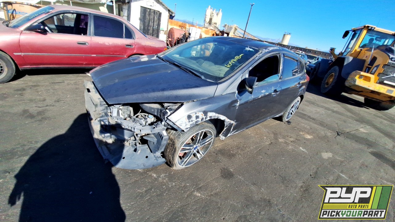 2016 FORD FOCUS partes disponibles