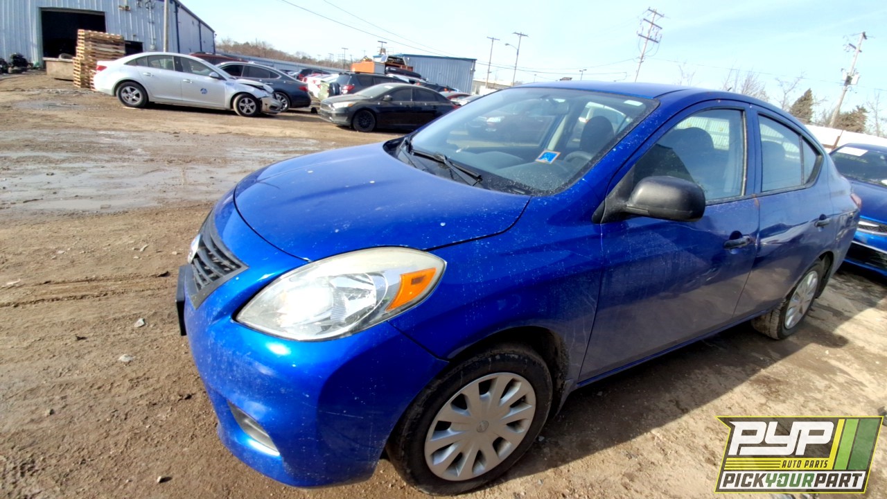 2012 NISSAN VERSA partes disponibles