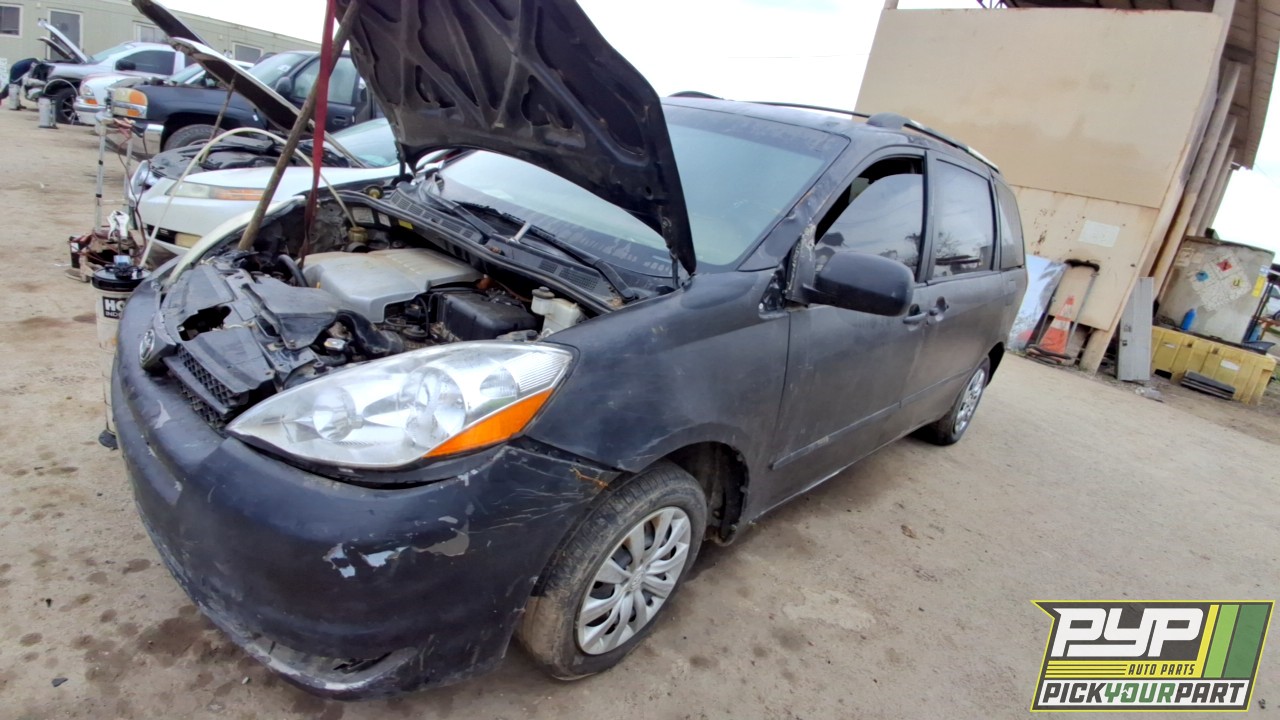 2008 TOYOTA SIENNA partes disponibles