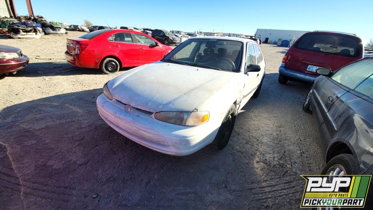 2001 CHEVROLET PRIZM partes disponibles