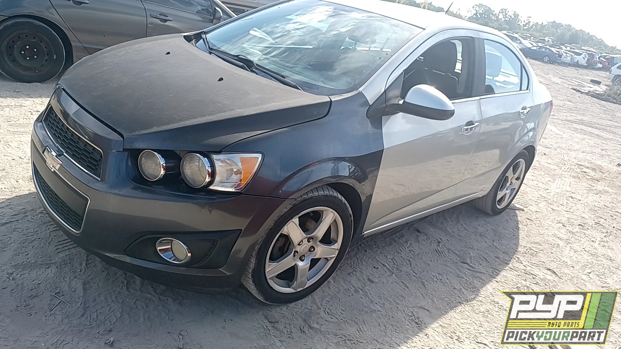 2013 CHEVROLET SONIC partes disponibles