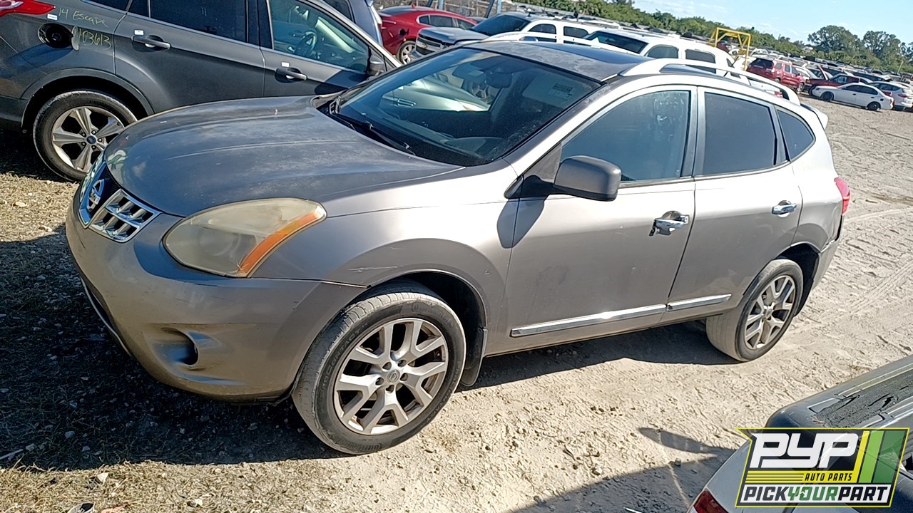 2011 NISSAN ROGUE partes disponibles