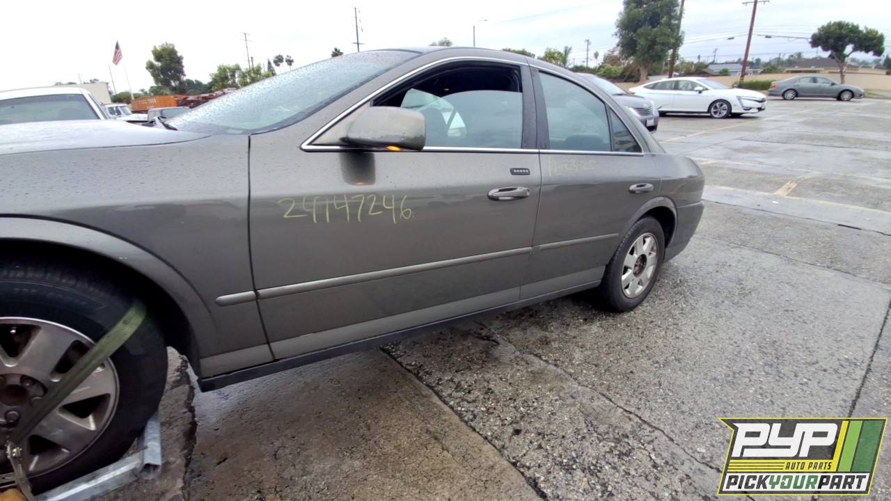 2003 LINCOLN LS partes disponibles