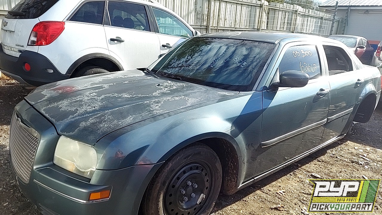 2005 CHRYSLER 300 partes disponibles