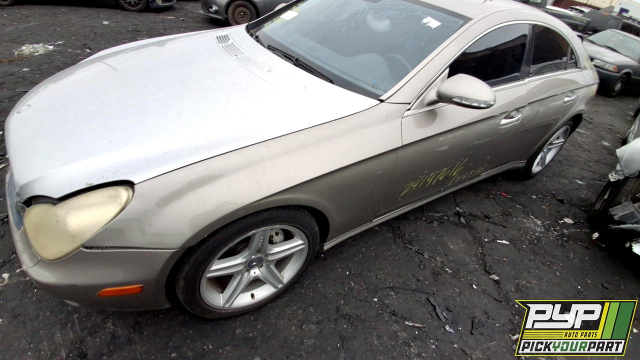 2006 MERCEDES-BENZ CLS500 partes disponibles