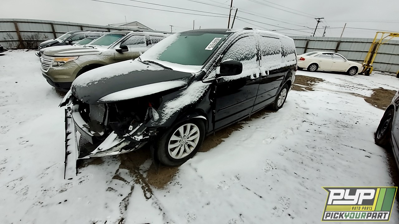 2013 VOLKSWAGEN ROUTAN available for parts