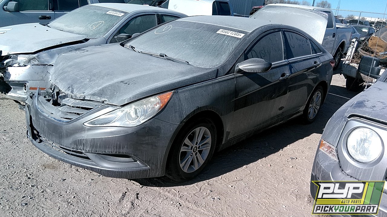 2013 HYUNDAI SONATA available for parts