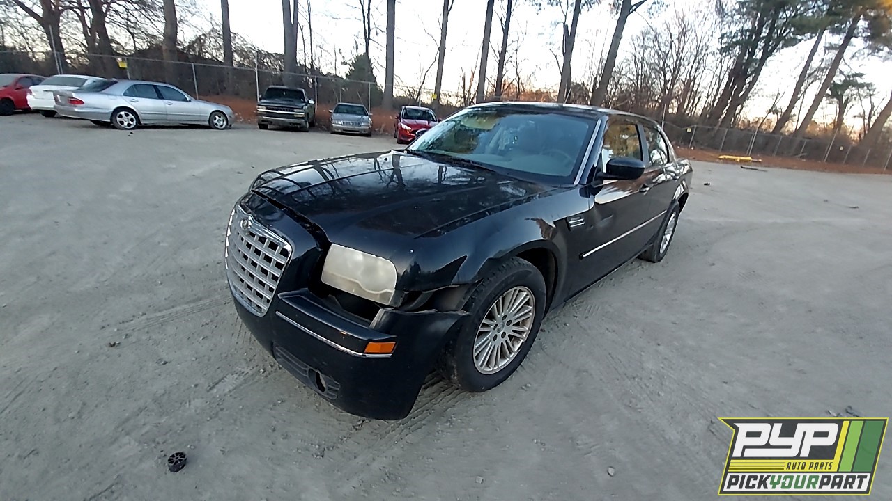 2008 CHRYSLER 300 available for parts