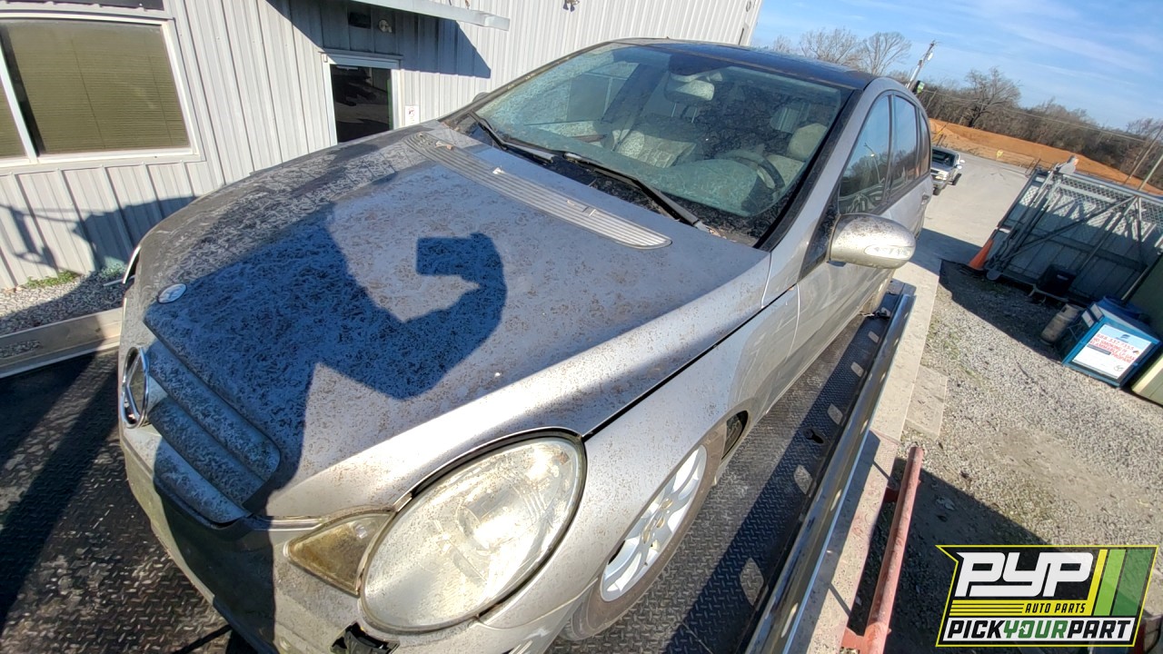 2006 MERCEDES-BENZ R350 partes disponibles