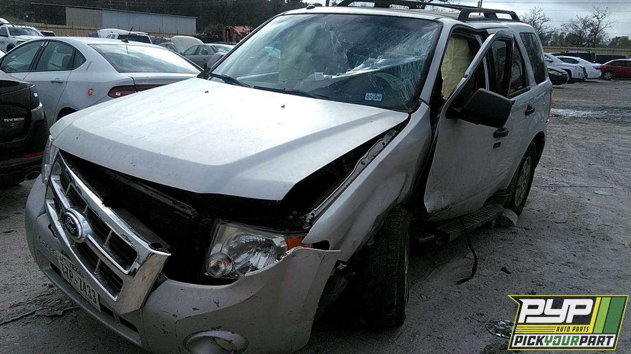 2008 FORD ESCAPE available for parts