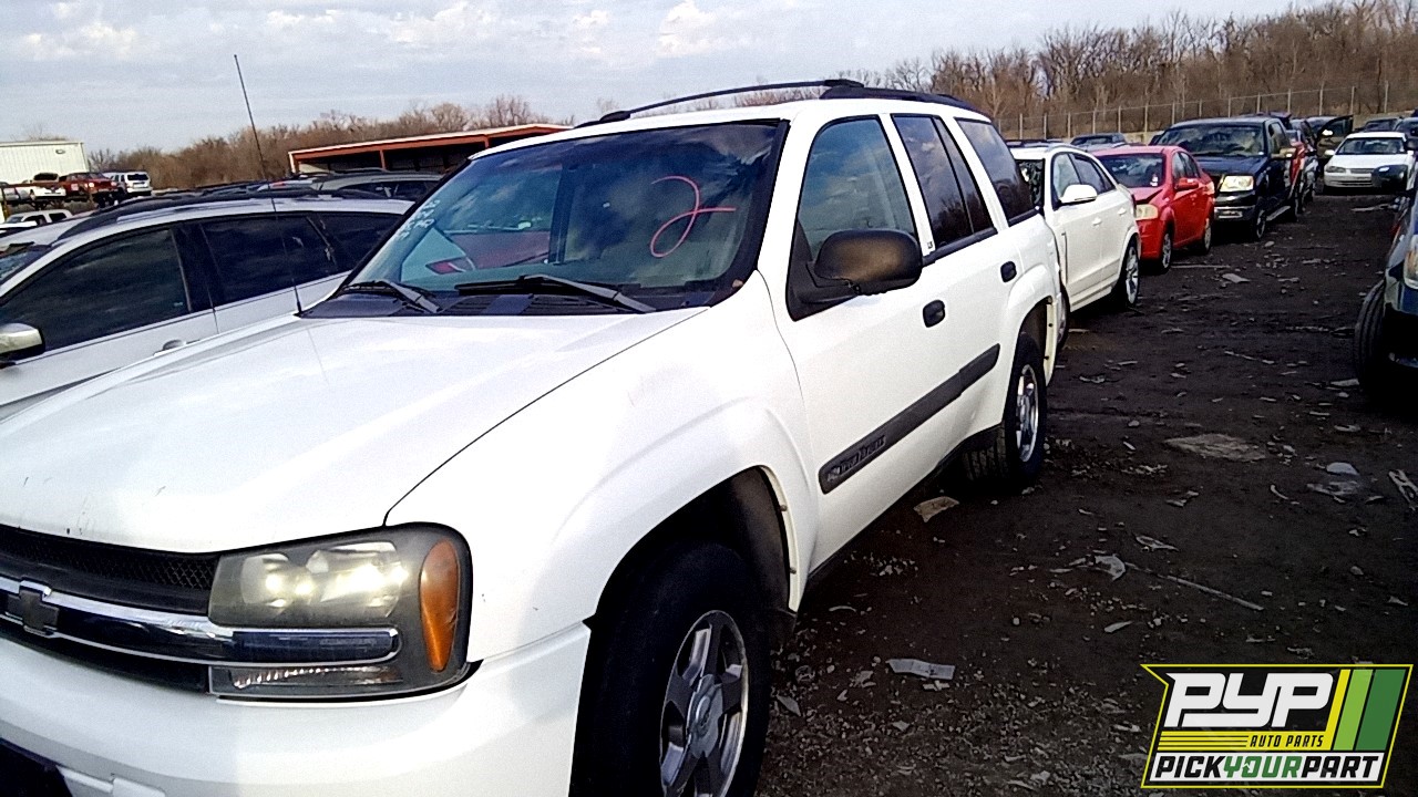 2004 CHEVROLET TRAILBLAZER partes disponibles