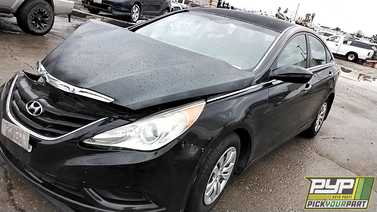 2011 HYUNDAI SONATA available for parts
