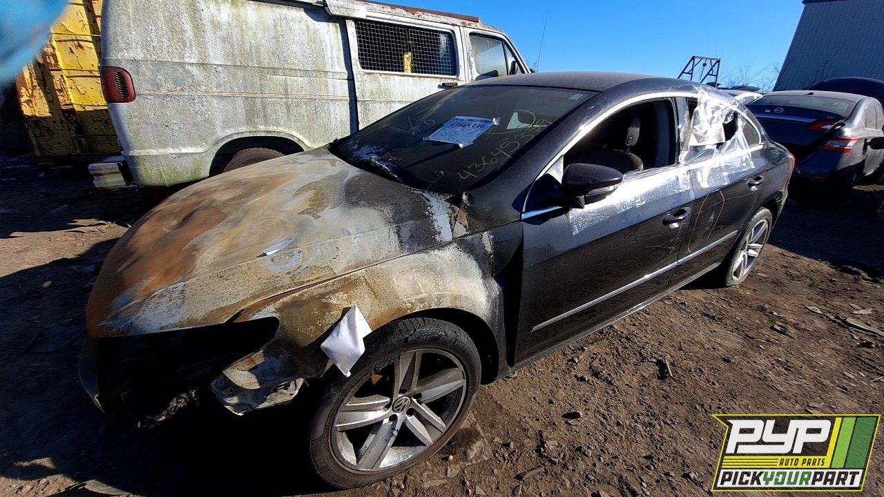 2013 VOLKSWAGEN CC partes disponibles