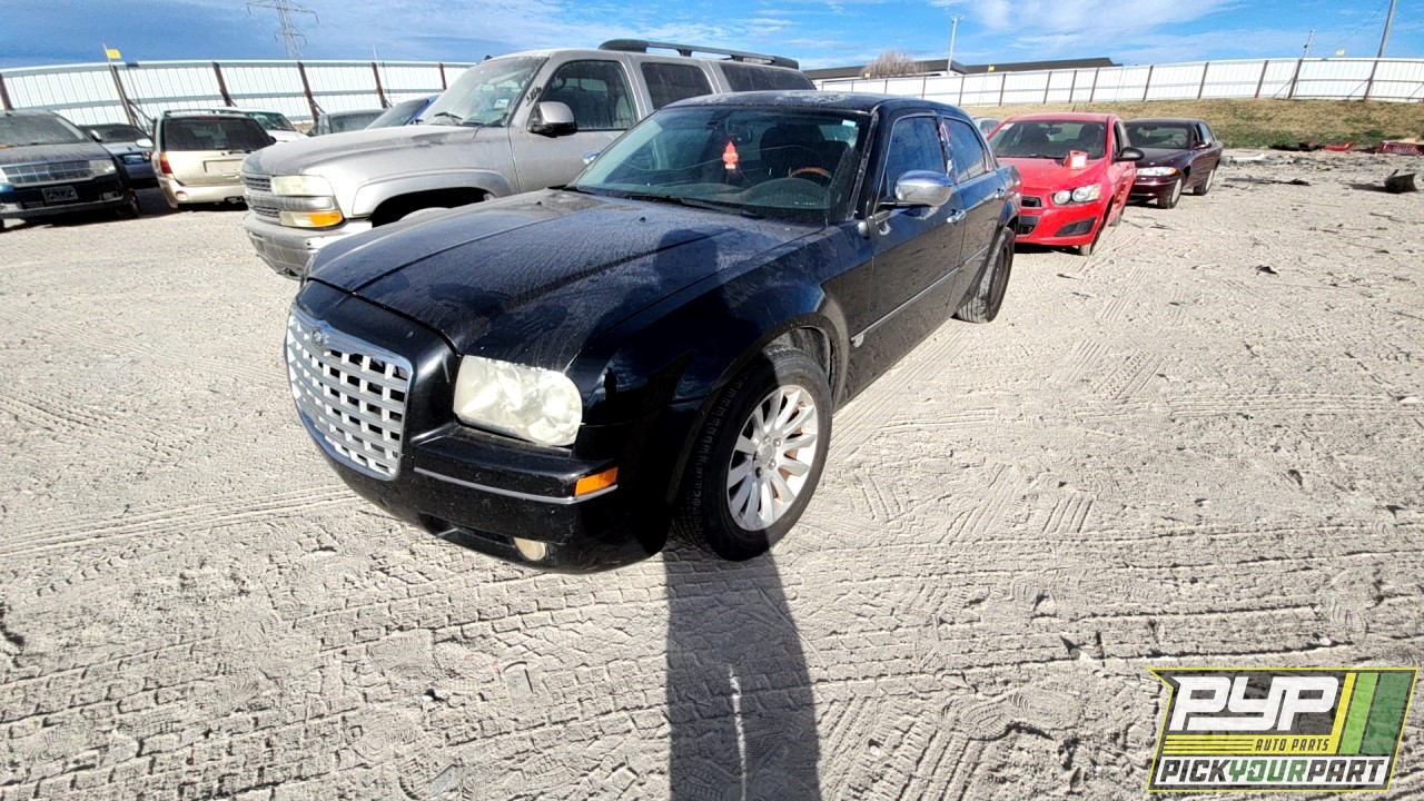 2005 CHRYSLER 300 available for parts