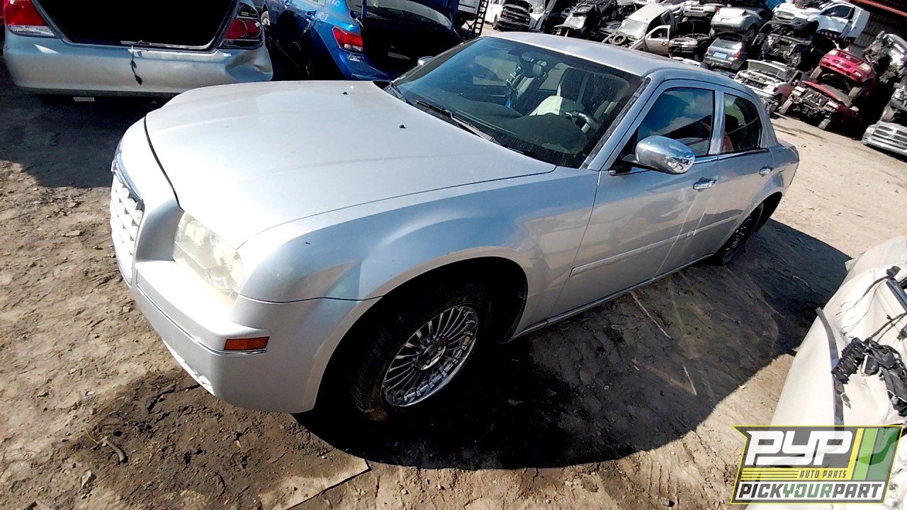2006 CHRYSLER 300 partes disponibles