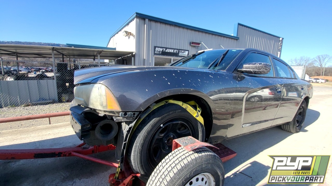 2014 DODGE CHARGER partes disponibles
