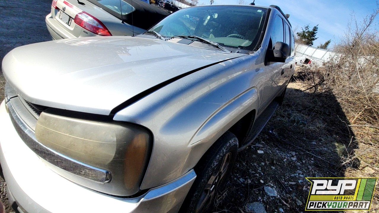 2005 CHEVROLET TRAILBLAZER EXT available for parts
