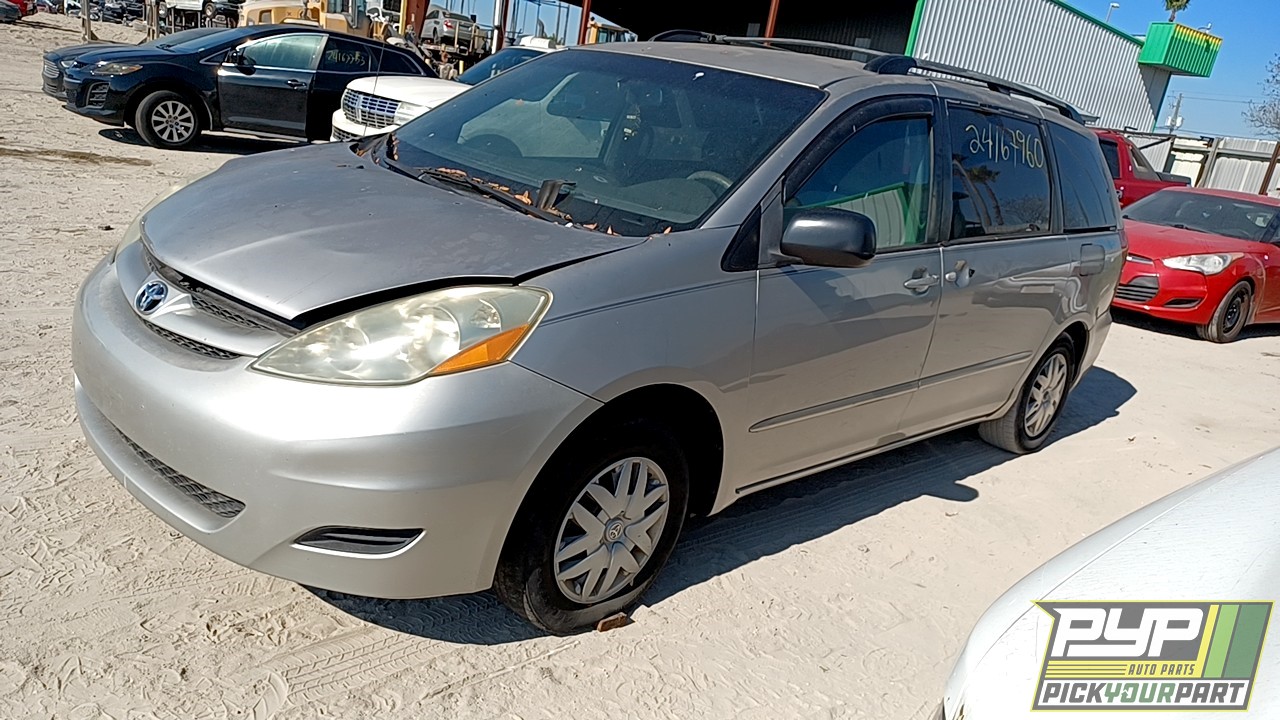 2006 TOYOTA SIENNA partes disponibles