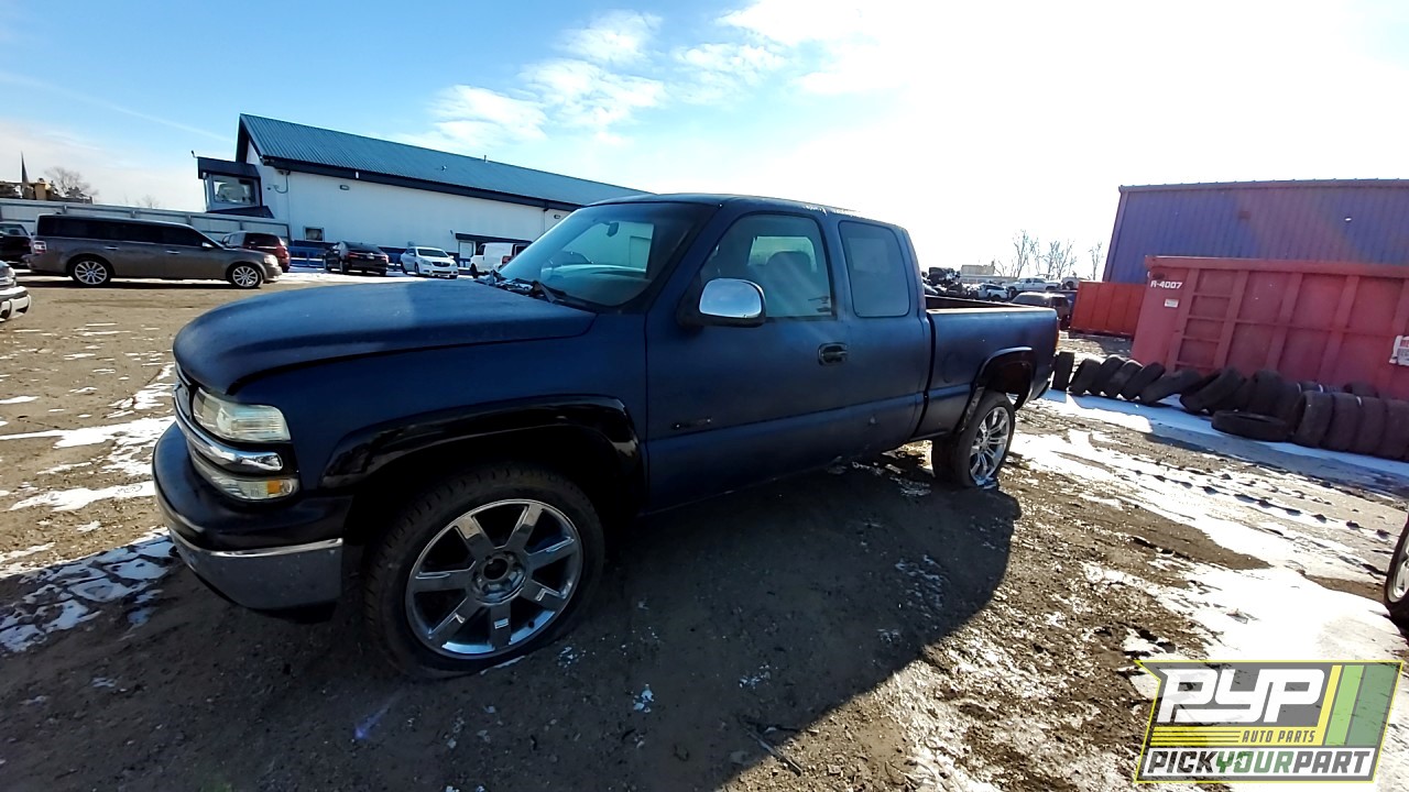 2001 CHEVROLET SILVERADO 1500 available for parts