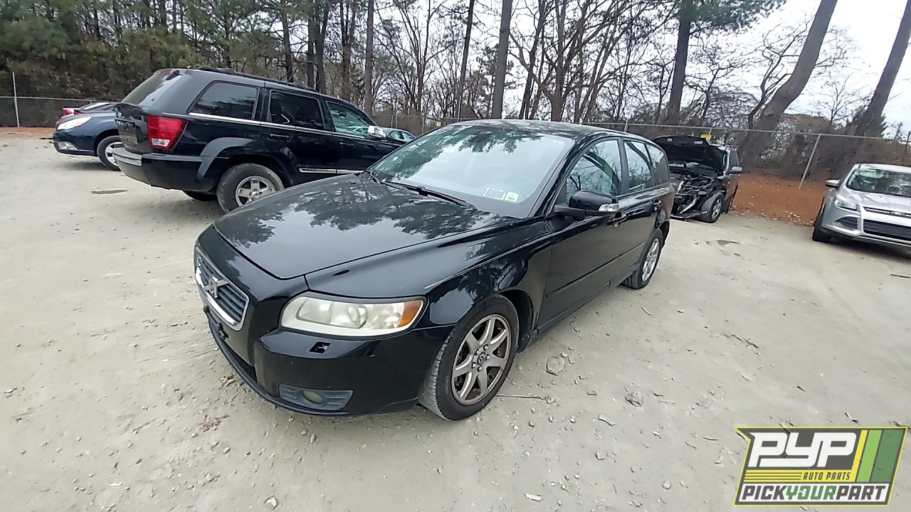 2008 VOLVO V50 partes disponibles
